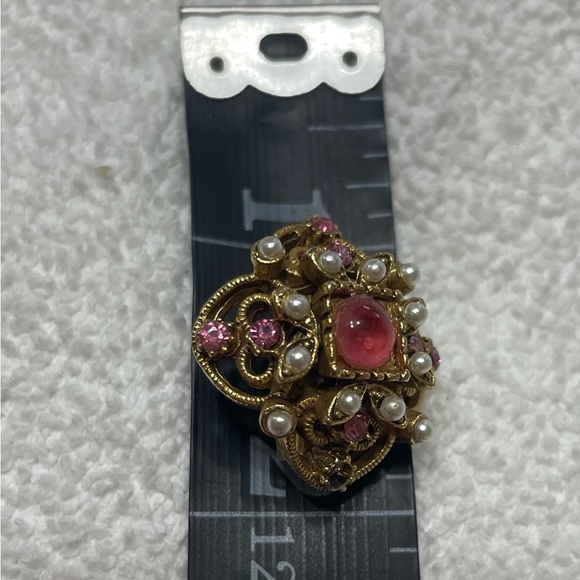 Florenza Brooch - Picture 4 of 4